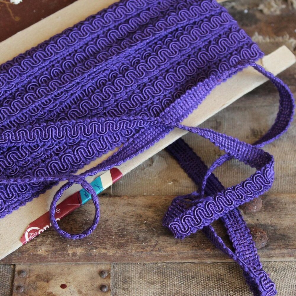 Vintage 1990s Purple Gimp Trim, Conso 1/2" Wide Scroll, 3 yards, Sewing Or Craft